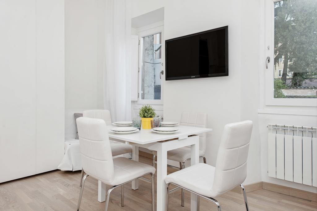 White Flat Colosseo โรม ห้อง รูปภาพ